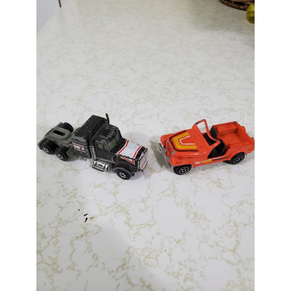 Vintage Yatming Diecast Toy Cars Lot of 2 Kenworth Diesel Orange Jeep